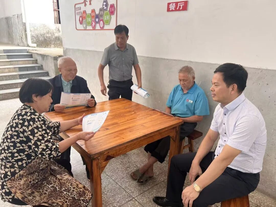 �����³���ů����ҡ���Ԭ����������Ժ��չ��ǧ�����򻧡��